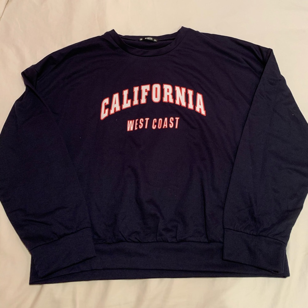 California crew neck sweatshirt size: L
